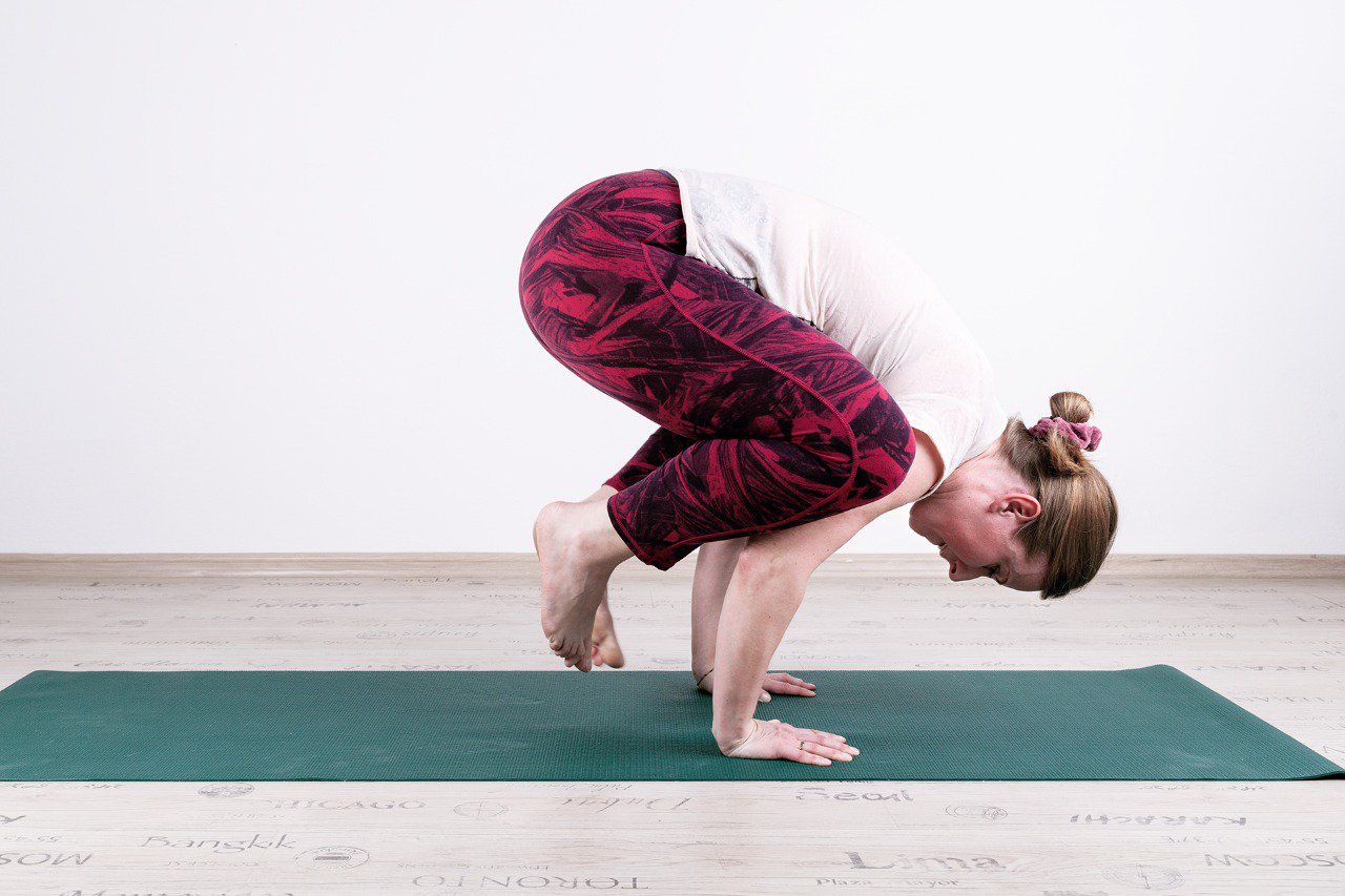 bacasana_yoga_v_zhukovskom.jpeg