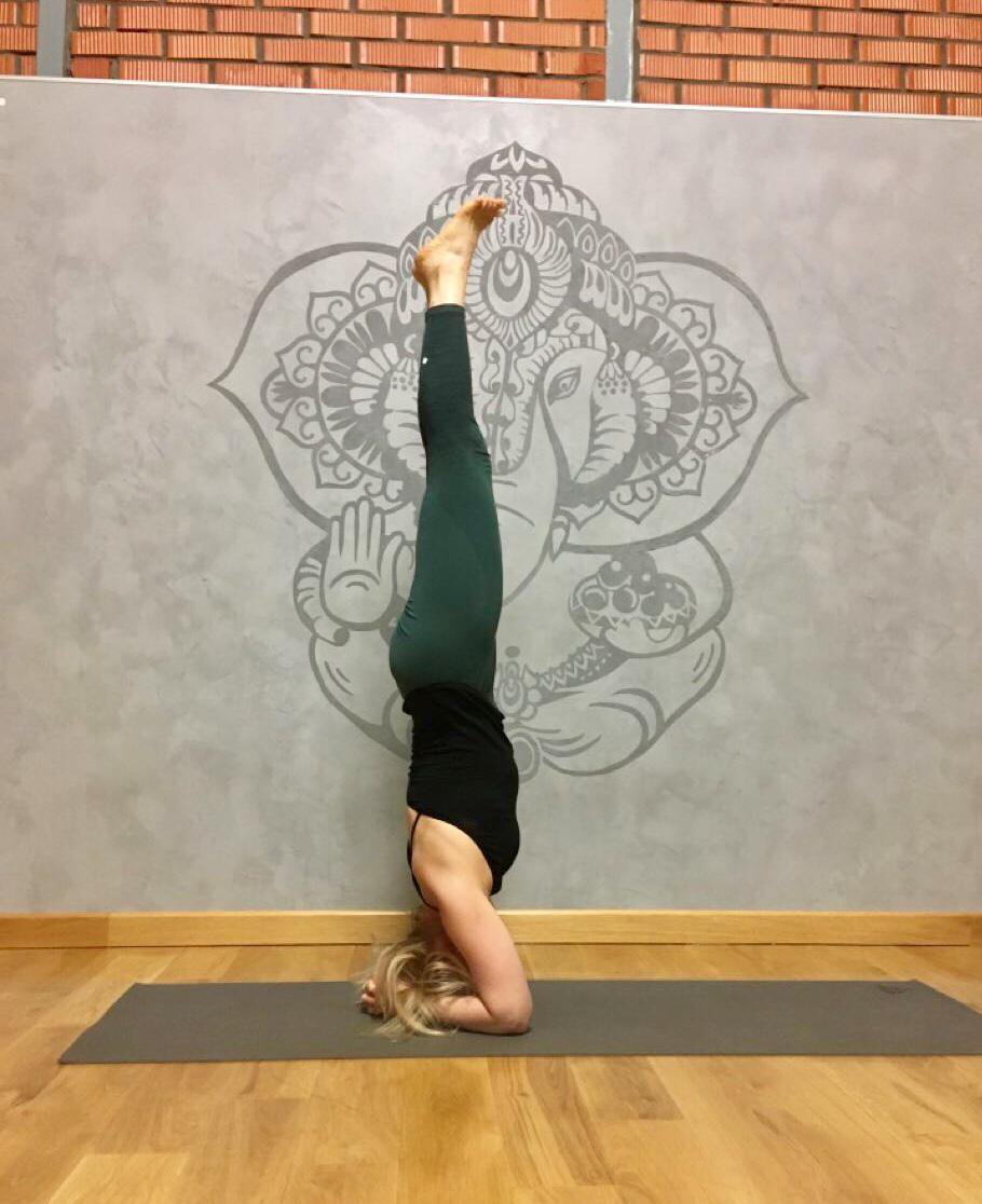 olga_yoga_zhuk.jpeg